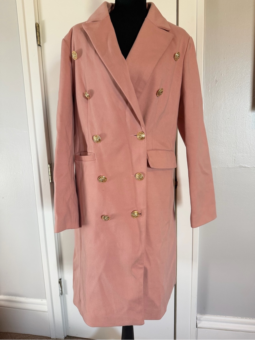 Double-Breasted Women's Long Coat - Dusty Rose